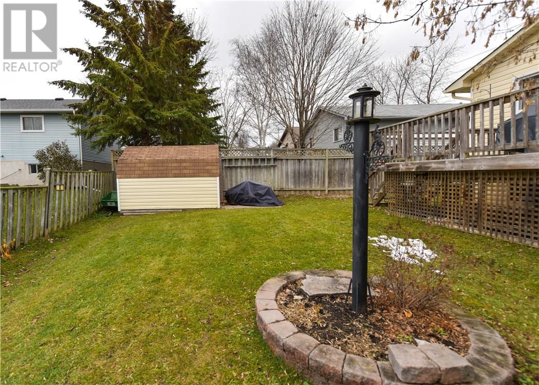 201 WESTMOUNT DR, Orillia, Ontario L3V 6E5 (18966275