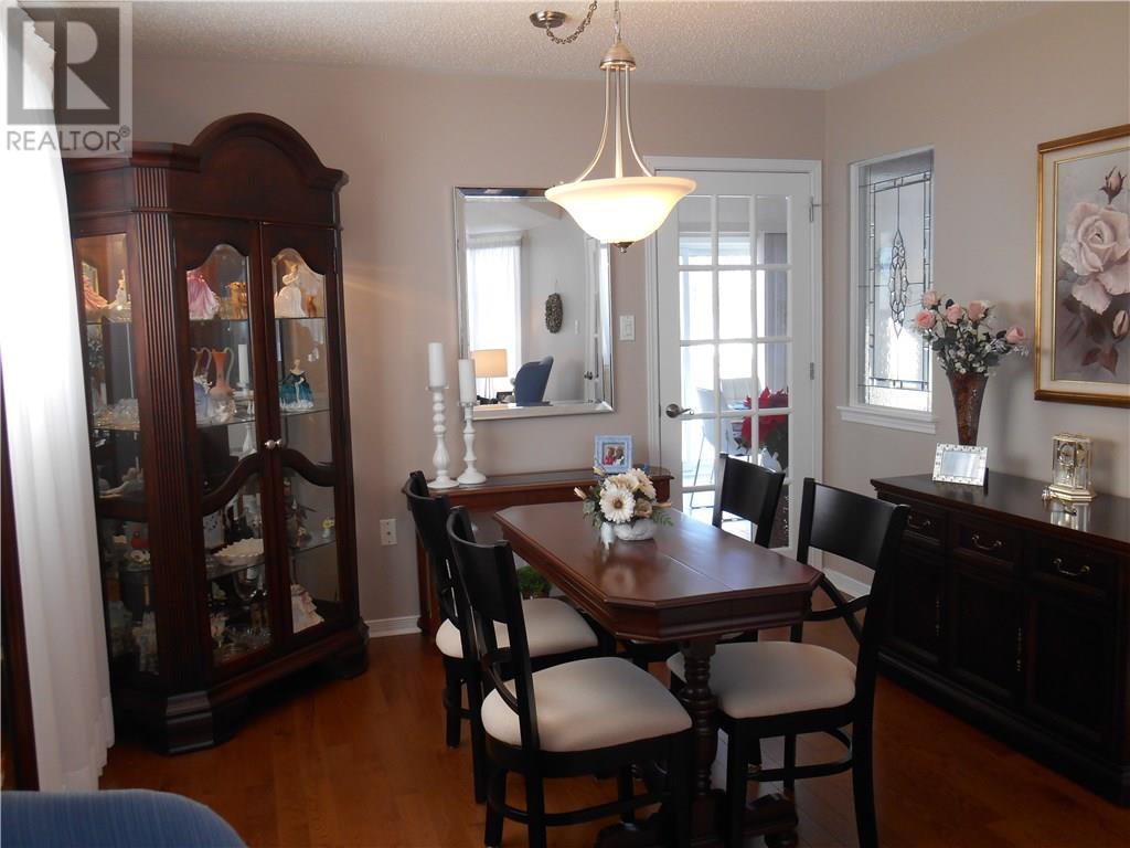 45 Johnson St, Orillia, Ontario L3V 7R9 (18971365)