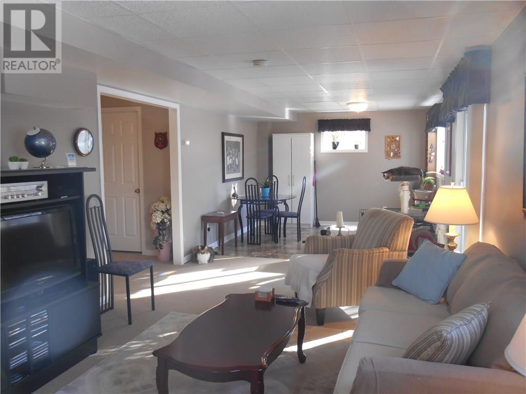 45 Johnson St, Orillia, Ontario L3V 7R9 (18971365)