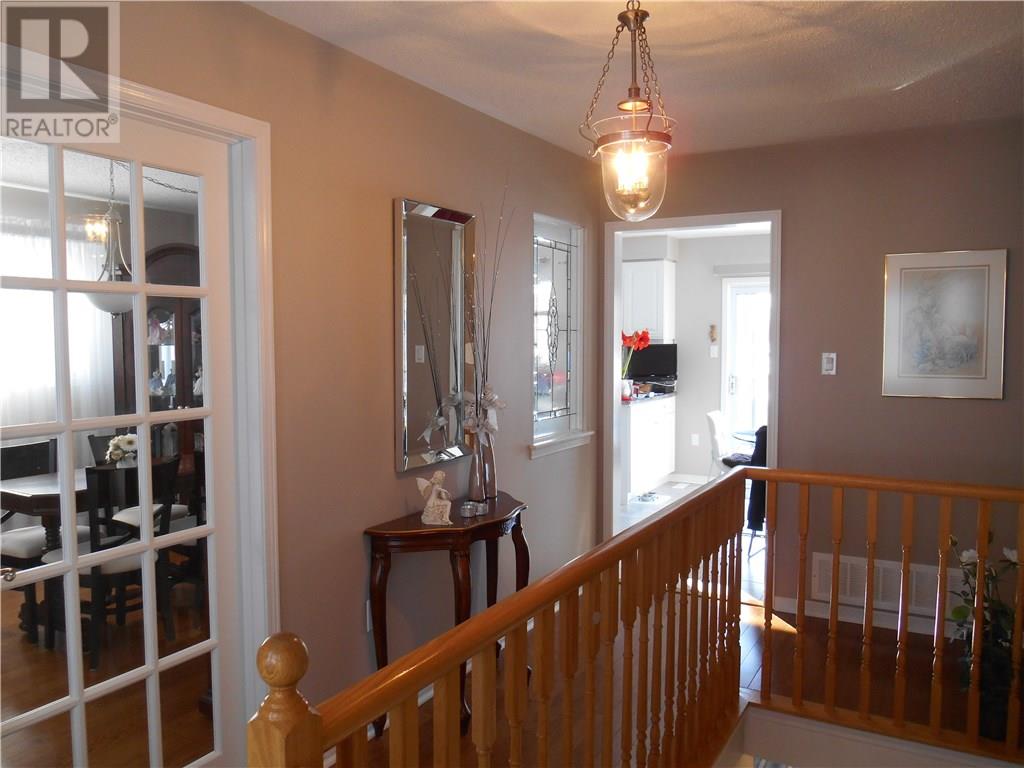 45 Johnson St, Orillia, Ontario L3V 7R9 (18971365)